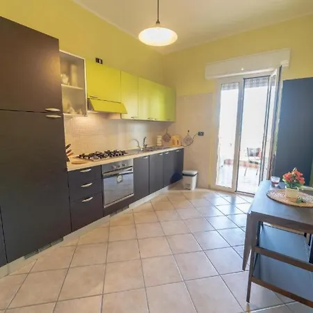 Le Farfalle Васто