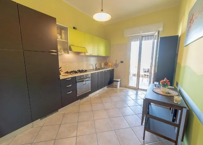 Le Farfalle Васто